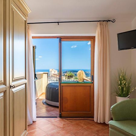 Hotel Marie Claire لاينوساي المظهر الخارجي الصورة